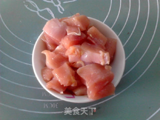 咕咾鸡肉的做法步骤：2