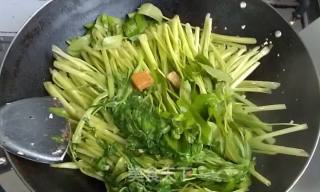 蒜蓉炒通菜的做法步骤：5