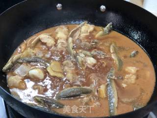 泥鳅烧肉的做法步骤：11