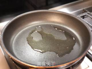 香椿炒鸡蛋的做法步骤：5