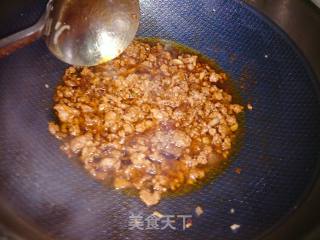 牡丹肉酿银耳的做法步骤：3
