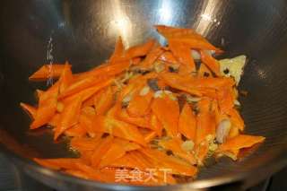 元蘑爆炒大白菜的做法步骤：4