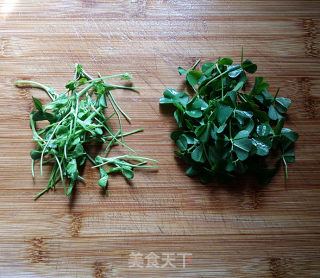 磷虾丸子苜蓿汤的做法步骤：2