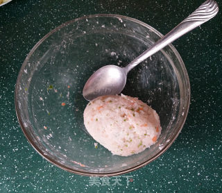 磷虾丸子苜蓿汤的做法步骤：9