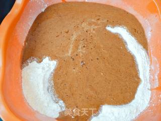 奶香红糖发糕的做法步骤：2