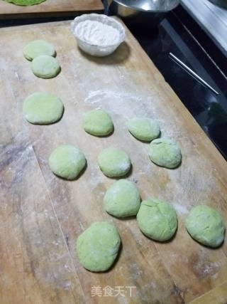 芹菜薄饼的做法步骤：4