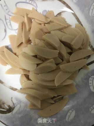 凉拌粉丝的做法步骤：1