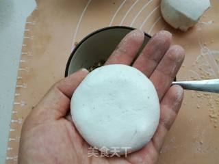 五仁馅糯米饼的做法步骤：13