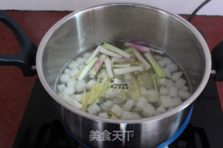 萝卜葱姜汤的做法步骤：4