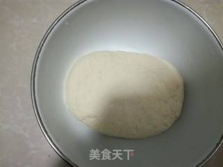 火腿油酥饼的做法步骤：2