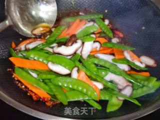清炒香菇四季豆的做法步骤：5