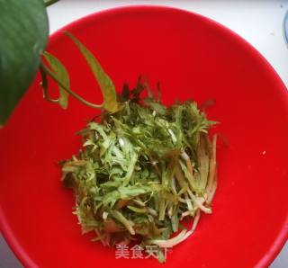 #春季野菜#苦苣炒鸡蛋的做法步骤：2