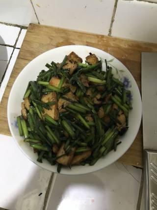 韭苔炒香干的做法步骤：8