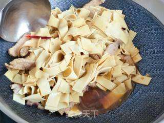 肉炒韭菜千张的做法步骤：5
