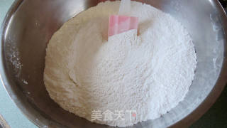 蒸红豆沙艾叶饼的做法步骤：2