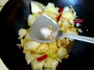 白菜炒腊肉的做法步骤：10