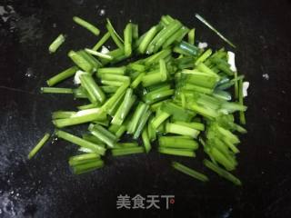 野葱鸡蛋卷的做法步骤：3