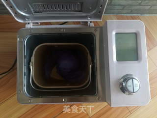 蝶豆花橙皮面包的做法步骤：10