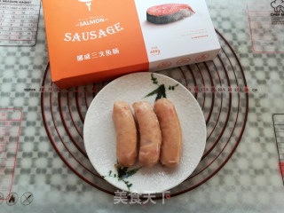 三文鱼肠香菇酱意面的做法步骤：2