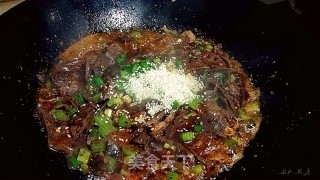 孜然羊杂的做法步骤：11