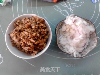低脂蘑菇牛肉咸派的做法步骤：3