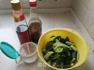 黄瓜变蛋拌荆芥的做法步骤：7