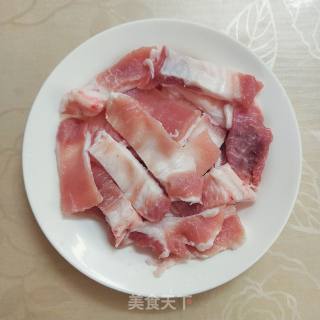 筋肉蒸菜干的做法步骤：1