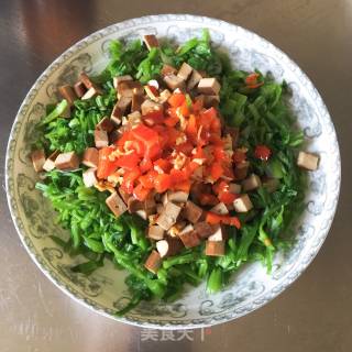 凉拌芹菜豆腐干的做法步骤：9