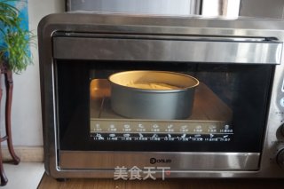 八寸戚风蛋糕的做法步骤：11