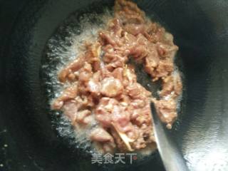洋葱炒牛肉的做法步骤：3