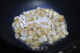 孜然小葱煎豆腐的做法步骤：5