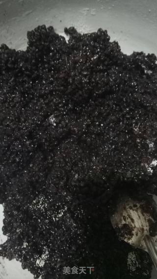 黑香米花卷的做法步骤：1