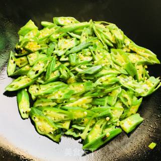 秋葵炒蛋的做法步骤：5