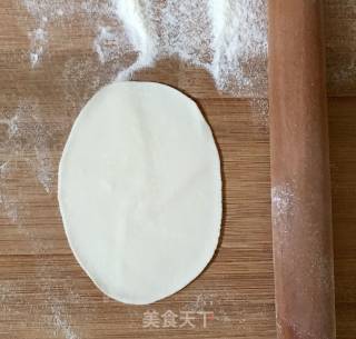 韭菜猪肉虾仁水饺的做法步骤：5