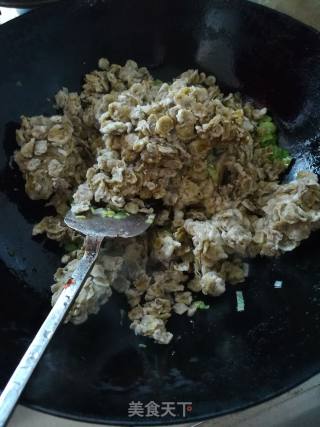 炒榆钱的做法步骤：5