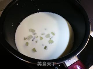 椰香抹茶红豆糕的做法步骤：3