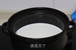 麻花新吃——牛奶麻花的做法步骤：2