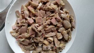 酸辣鸡杂的做法步骤：3
