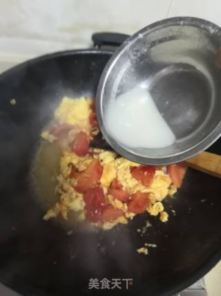 鸡蛋炒西红柿的做法步骤：7
