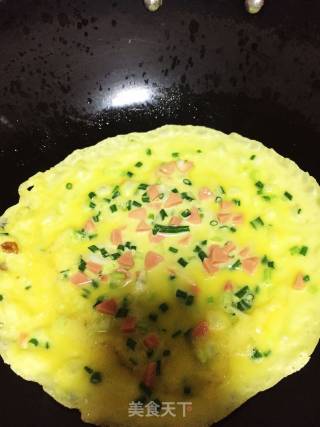 鸡蛋饼的做法步骤：2
