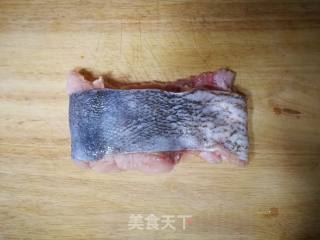 椒香鱼段的做法步骤：1