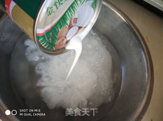 椰汁西米露的做法步骤：3