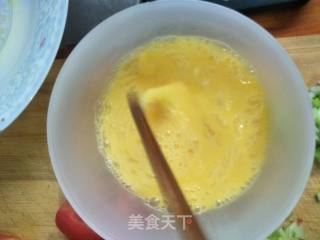西红柿黄瓜鸡蛋的做法步骤：1
