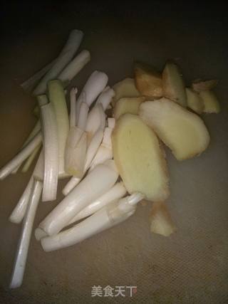 可乐鸡翅的做法步骤：3