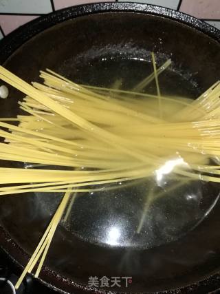 家庭版意面的做法步骤：6