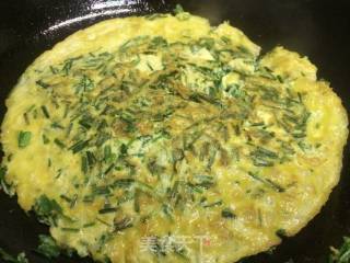 野葱鸡蛋饼的做法步骤：5