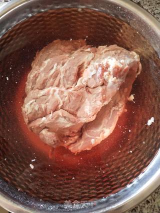 牛肉松～宝宝辅食的做法步骤：1