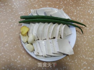 家常豆腐的做法步骤：1
