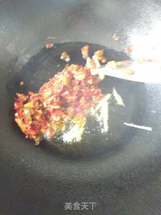 剁椒蒸鸡翅的做法步骤：6