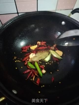 秘制辣鸡爪的做法步骤：5